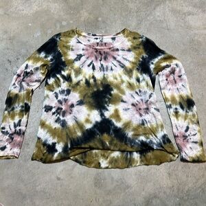 Young Fabulous & Broke Black pink and Green Relaxed Long Sleeve Linen T Shirt